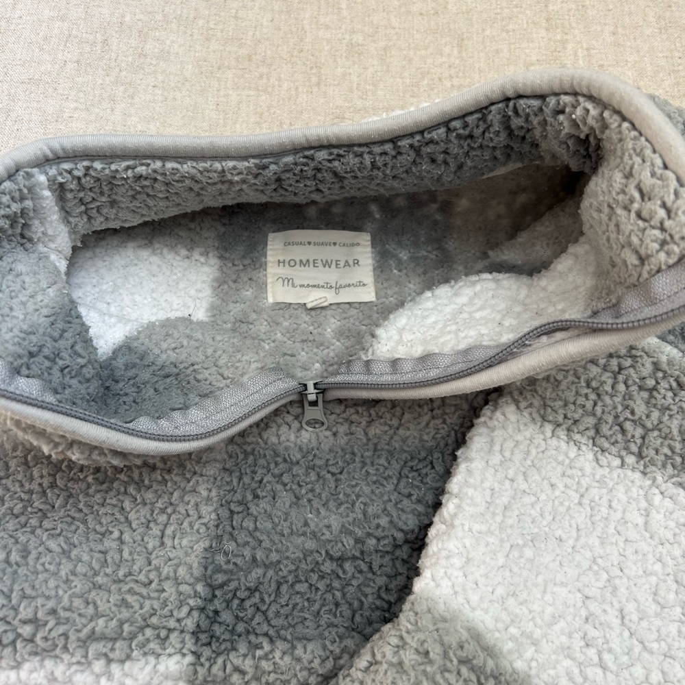 want to feel cozy? buy this!